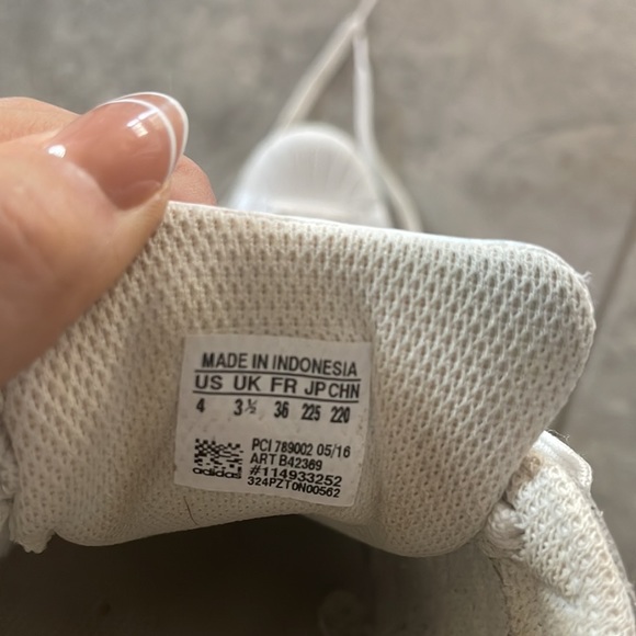 Adidas superstar sneakers - Picture 4 of 9